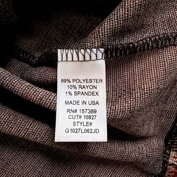 Originality Plaid Skirt with Belt and Pockets Size Medium Made in USA - Picture 3 of 5